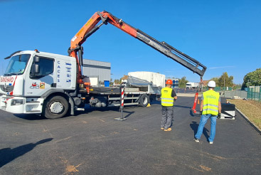 Grue auxiliaire CACES R490